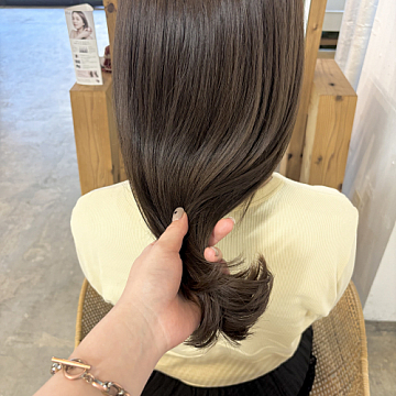 チャコールグレージュ sea by Sign 中区大手町美容室シーバイサイン