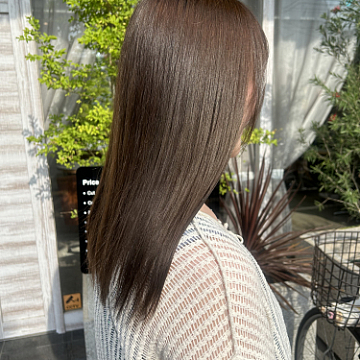 オリーブグレージュ day's eye Sign 南区皆実町美容室デイジーサイン